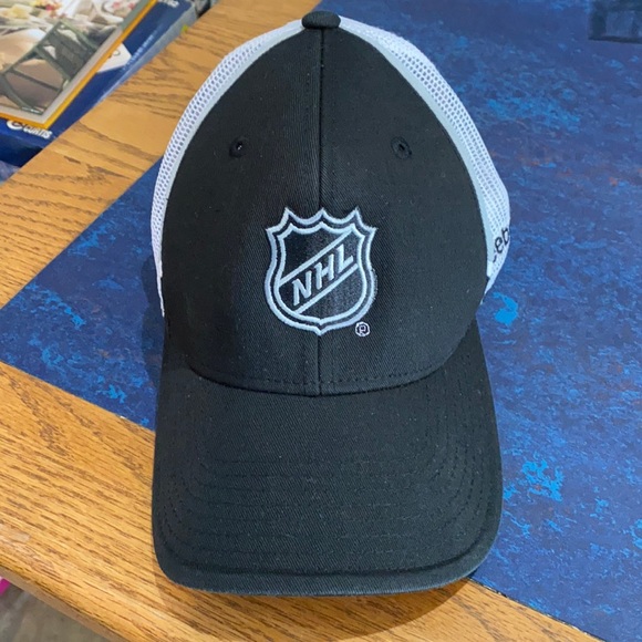Reebok | Accessories | Nhl Hat | Poshmark